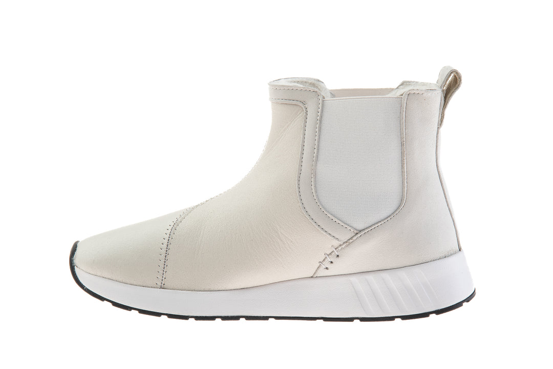 Merino Chelsea, Leder
