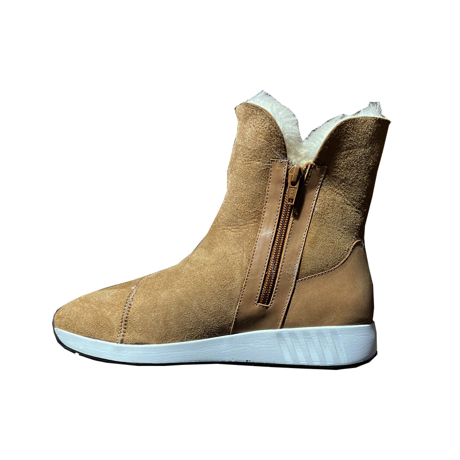 Merino Zip On